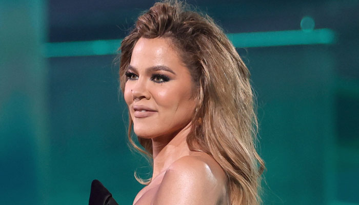 Khloe Kardashian shares somber poem after celebrating New Year with daughter True