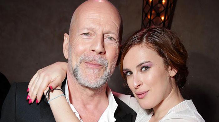 Bruce Willis’ daughter Rumer celebrates six years of sobriety as she ...