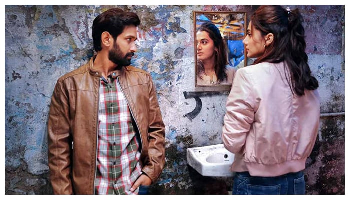 Phir Aayi Hasseen Dillruba Teaser: Taapsee Pannu, Vikrant Massey's Twisted  Love Story is Set to Take New Turns – WATCH | India.com