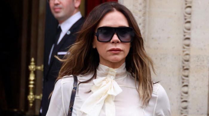 Victoria Beckham puts luxury clothing on ‘huge sale’ after record loss ...