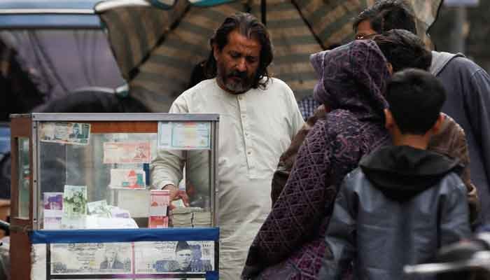 IMF Downgrades Pakistan’s GDP Growth Rate To 2%