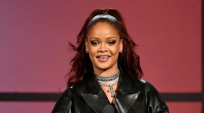 Rihanna plans highly-awaited return to stage with Super Bowl halftime show