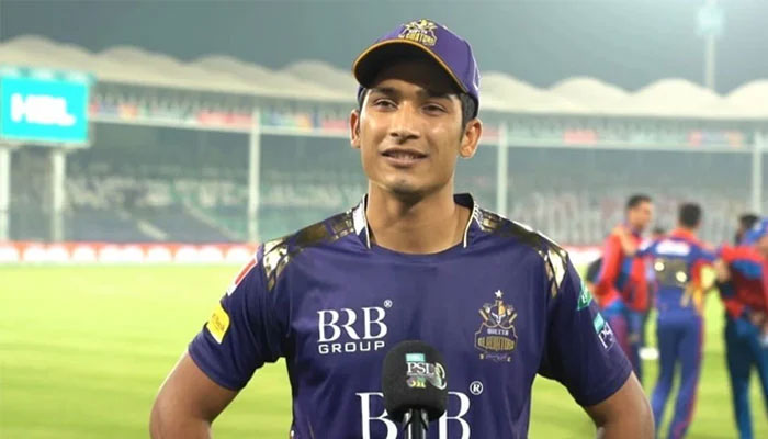 Quetta Gladiators fast bowler Mohammad Hasnain while talking to the media. — PSL/File