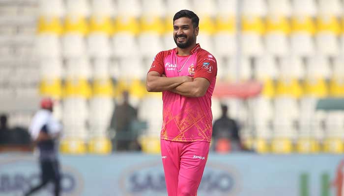 Islamabad United’s fast bowler Rumman Raees stands in the field during the teams match with Multan Sultans on February 19, 2023. — Twitter/@IsbUnited