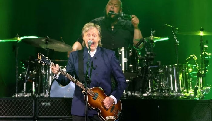 Rolling Stones, Paul McCartney record song together