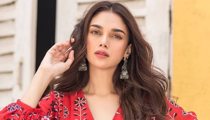 Aditi Rao Hydari is all set to feature in Sanjay Leela Bhansalis Heeramandi