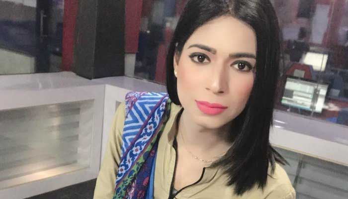 پاکستان کی پہلی ٹرانس جینڈر ٹی وی اینکر مارویہ ملک بندوق کے حملے میں بال بال بچ گئیں۔