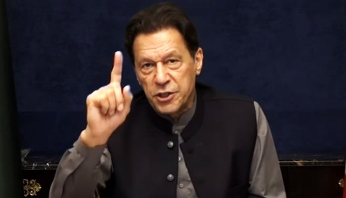 انتخابی مہم کا آغاز کرتے ہوئے عمران خان کا کہنا ہے کہ ‘حملہ آوروں کو معاف کرنے کے لیے تیار ہوں’