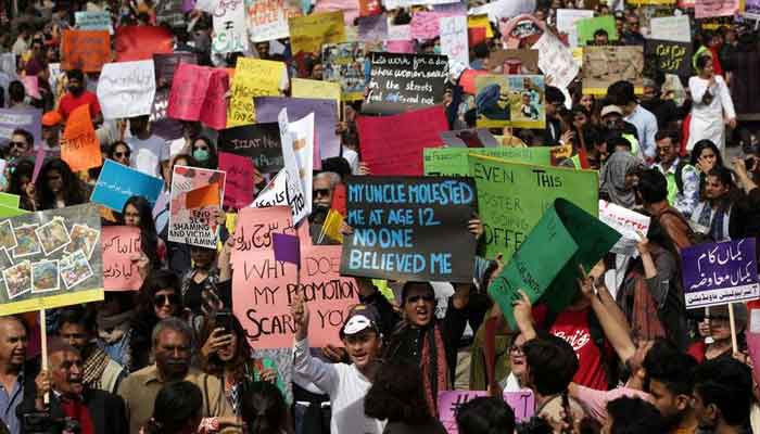 ڈیڈ لاک ختم: عورت مارچ کے منتظمین، ڈی سی نے لاہور میں ریلی کے لیے جگہ کا فیصلہ کیا۔