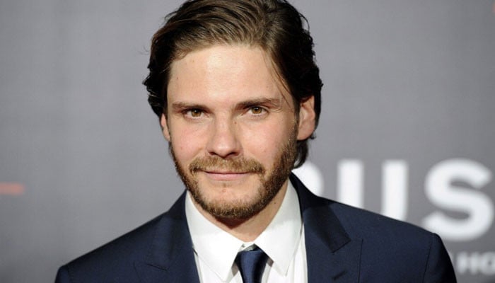 Daniel Bruhl Confirmed To Star As Late Karl Lagerfeld For New Disney+ ...