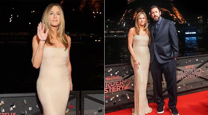 Jennifer aniston murder mystery red outlet dress