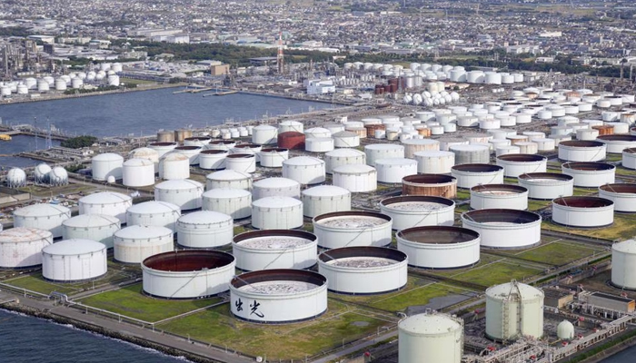 An aerial view shows an oil factory of Idemitsu Kosan Co. in Ichihara, east of Tokyo, Japan. — Reuters/File