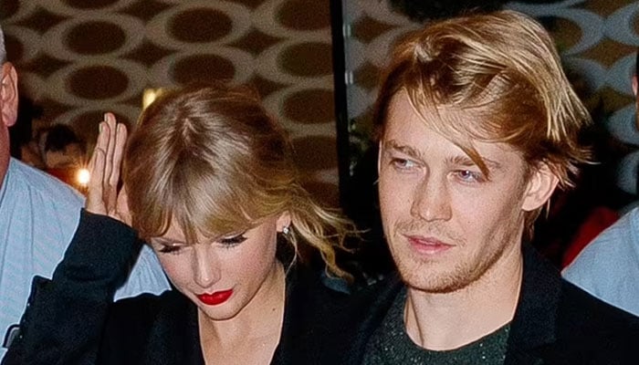 Taylor Swift, Joe Alwyns £8.3M mansion purchase foiled by breakup