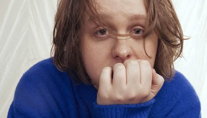 Lewis Capaldi reads reviews even bad ones