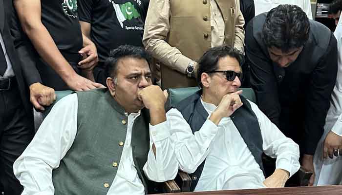 Imran Khan Secures Bail From IHC In Mutiny Case