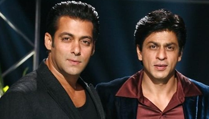 Salman Khan shot Shah Rukh Khan on the sets of Karan Arjun