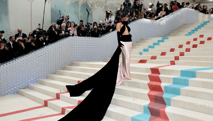 Jennifer Lopez soars temperature in gorgeous outfit at Met Gala 2023