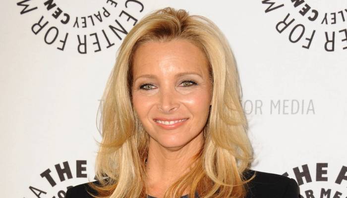 Lisa Kudrow explains how she dealt with mental health after 9/11