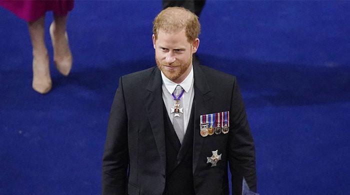 Prince Harry reportedly went to Buckingham Palace but left ‘without ...