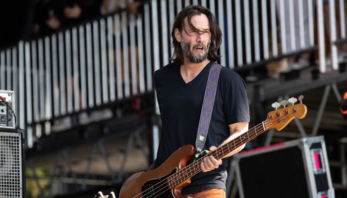 Keanu Reeves takes the stage again with Dogstar in comeback performance