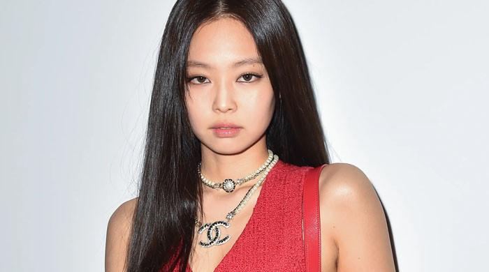 Blackpink’s Jennie discusses what she thinks it is to be an icon