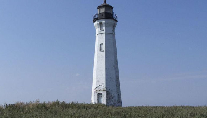 US government offers free lighthouses to preserve historic landmarks