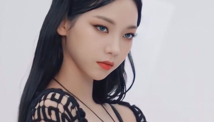 Karina from K-pop group Aespa says she won’t go blonde for five years