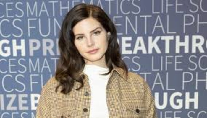 Lana Del Rey Takes An Exit From Instagram, Announces Rob's Record
