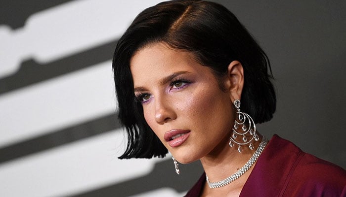 Halsey originally signed with Capitols Astralwerks imprint back in 2013