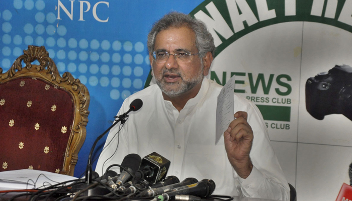 PML (N) leader Shahid Khaqan Abbasi addresses a press conference at the National Press Club in Islamabad on August 2, 2023. — APP