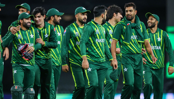 Pakistan players celebrate after their 2022 ICC Twenty20 World Cup cricket tournament match between Pakistan and South Africa at the Sydney Cricket Ground (SCG) on Thursday. — AFP