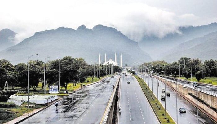 اسلام آباد، راولپنڈی میں کل سے مون سون کی بارشیں شروع ہونے کے باعث شہری سیلاب کا خطرہ ہے۔