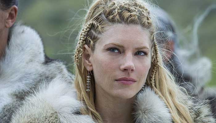 Vikings Lagertha shows no concern as earthquakes hit Iceland