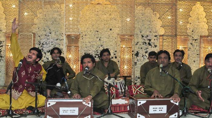 Pakistani Qawwali Group Delights British Audiences