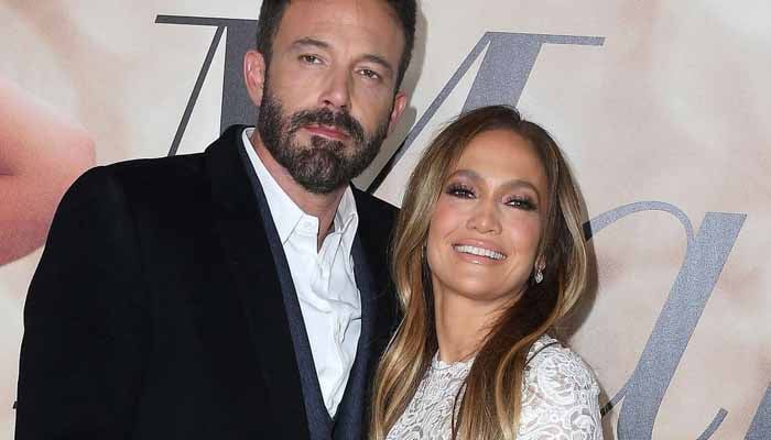 Jennifer Lopez and Ben Affleck were seen with their children who they both have from different partners