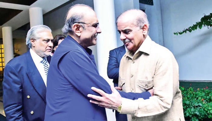 PPP Co-Chairman Asif Ali Zardari receives PM Shebaz Sharif for a meeting. — Twitter/@MediaCellPPP