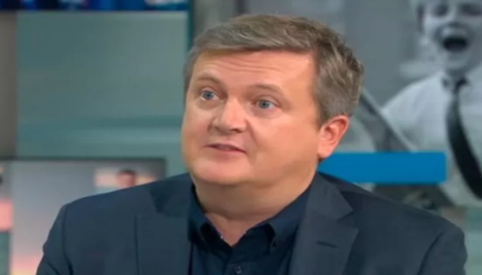 Aled Jones becomes a victim of theft: Details