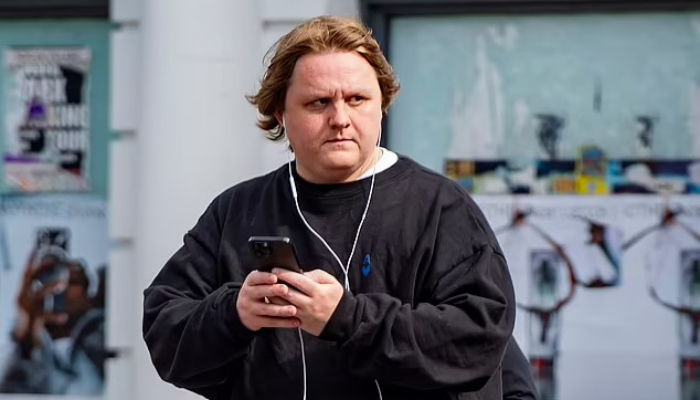 Lewis Capaldi spotted shopping for records amid tour cancellation