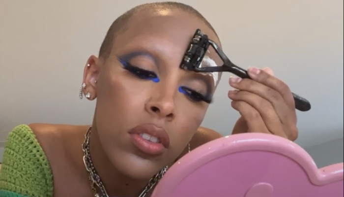 Doja Cat shaves her head during an Instagram Live stream