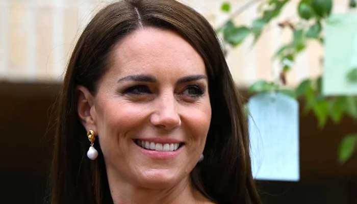 Kate Middleton receives backlash over magazine cover