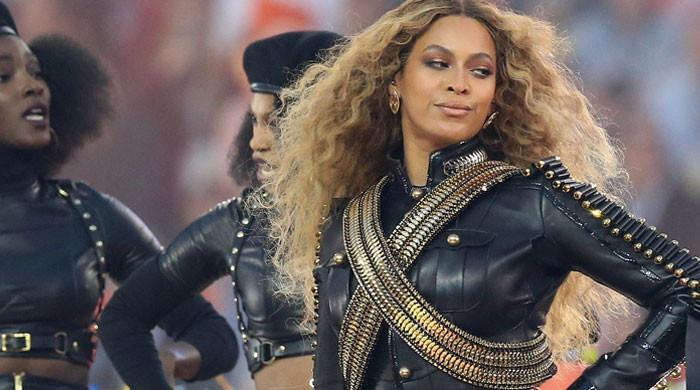 Beyoncé's insanely popular tour caught live concert mishap