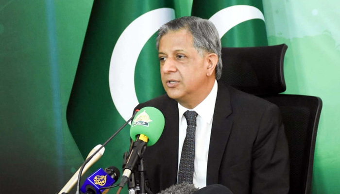 Law and Justice Minister, Senator Azam Nazir Tarar addressing a press conference with the foreign media in Islamabad on Thursday, April 6, 2023. — PPI