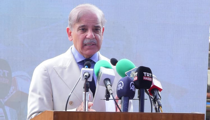Prime Minister Shehbaz Sharif addressing the launching ceremony of PNS Tariq in Pakistan Naval Shipyard & Engineering Works, Karachi, August 2, 2023. — PMs Office