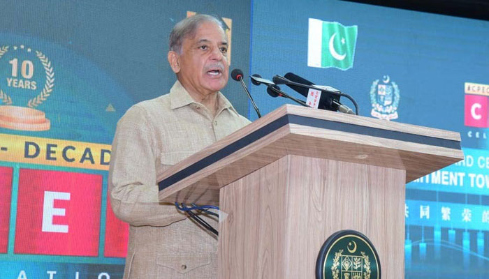 Prime Minister Shehbaz Sharif addresses a ceremony organised to honour the contribution of Chinese companies operating in Pakistan under the CPEC on August 7, 2023. — PID