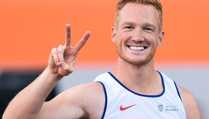 ‘Strictly’ star and British athlete Greg Rutherford is rushed “screaming” to the hospital