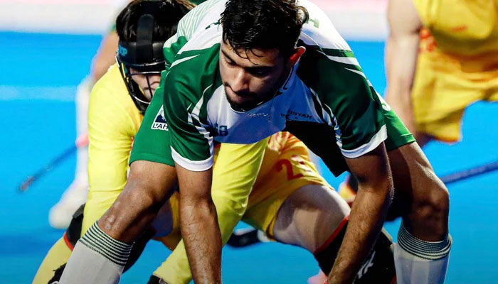 Pakistan beat China to keep semi-final hopes alive in Asian Champions Trophy. — Hockey India