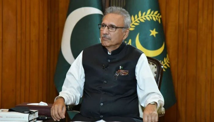 President Arif Alvi at the Aiwan-e-Sadar. — APP/File