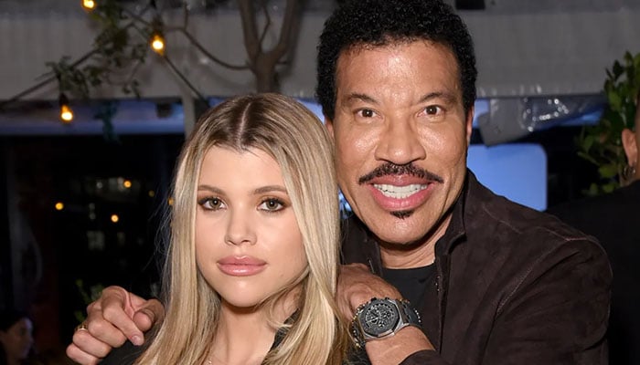 Sofia Richie is the daughter of beloved American singer - songwriter Lionel Richie