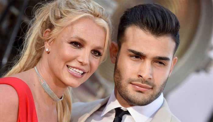 Britney Spears seeks help of celebrity lawyer to deal with Sam Asghari blackmailing