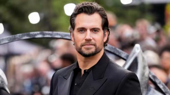 Henry Cavill set to star in reboot of 1986 classic 'Highlander'